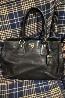 prada vitello daino handbolsa
