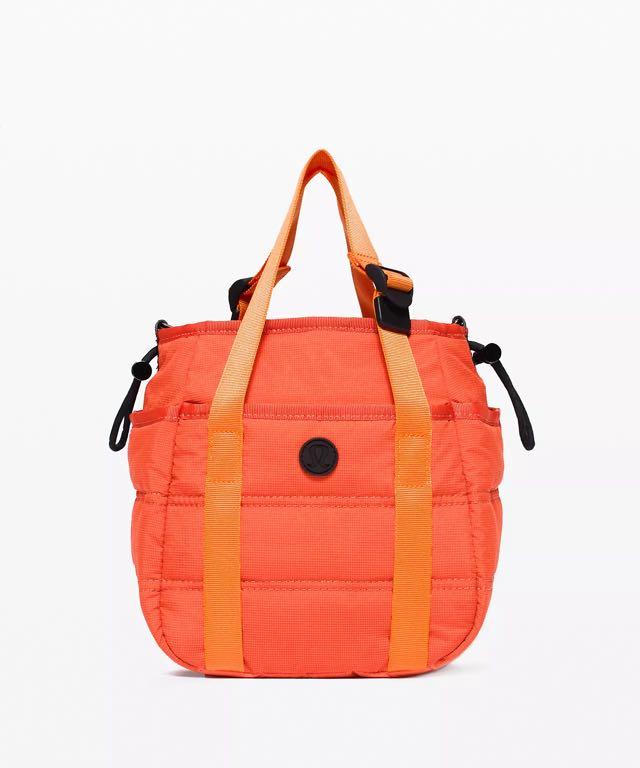 Dash All Day Bucket Bag 2024 favors