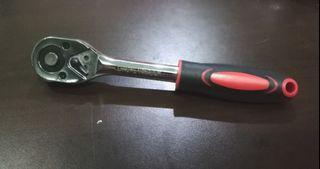Ratchet Wrench 3/8"