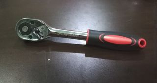 (Category: ) located in . Submitted by tools4everyneed (Listing ID 1056581723, Image 1). Description: .