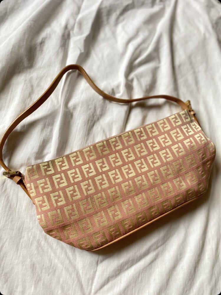 pink fendi baguette vintage