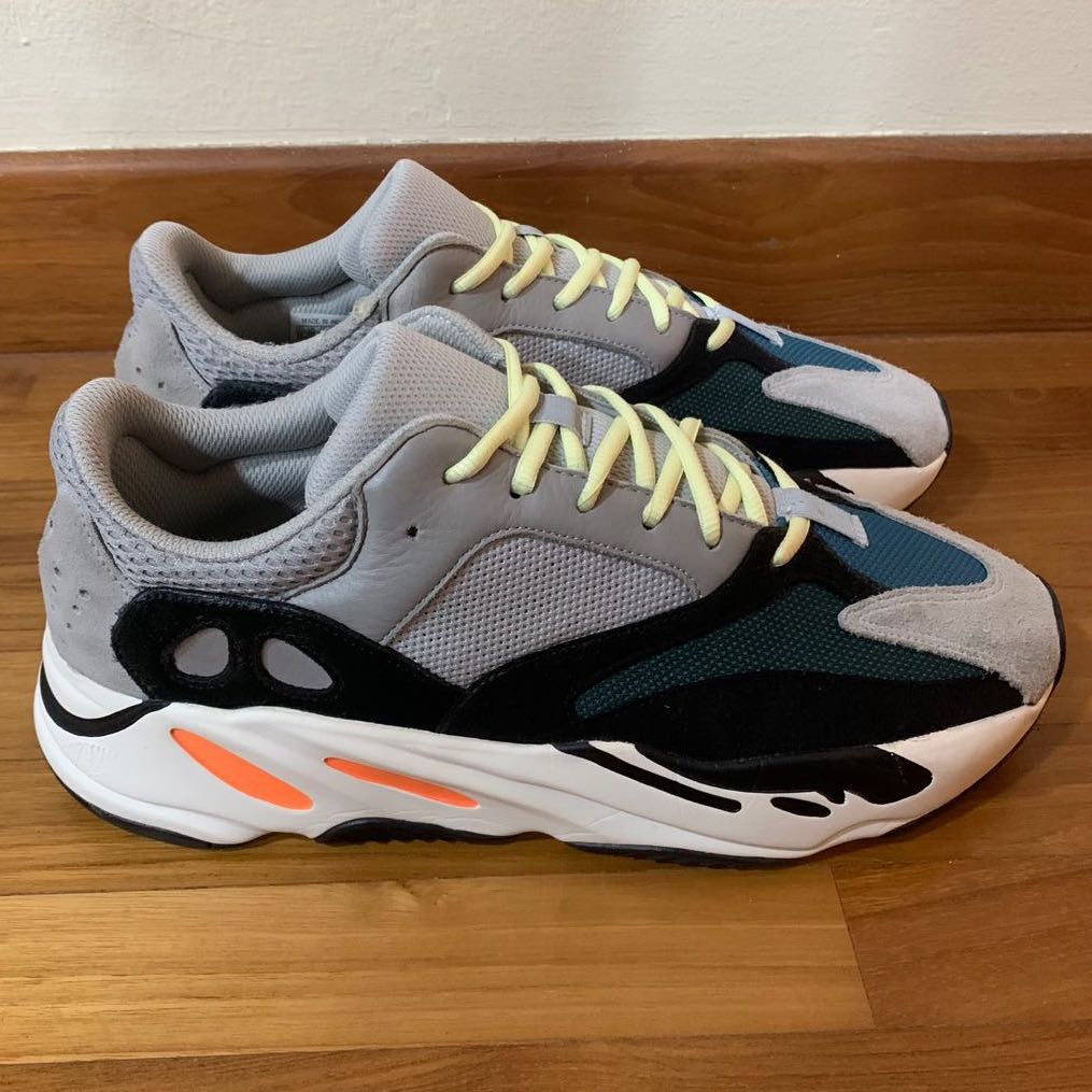 yeezy 700 waverunners