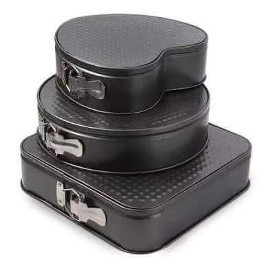 3 pcs. Cake Mold Set (Heart, Circle, Square) (Category: Bakeware) located in Manila. Submitted by acinad_ (Listing ID 1056814673, Image 3). Description: 3 pcs. Cake Mold Set (Heart, Circle, Square) For shipping: - Grab Delivery - LalaMove - Angkas Message for inquiries!.