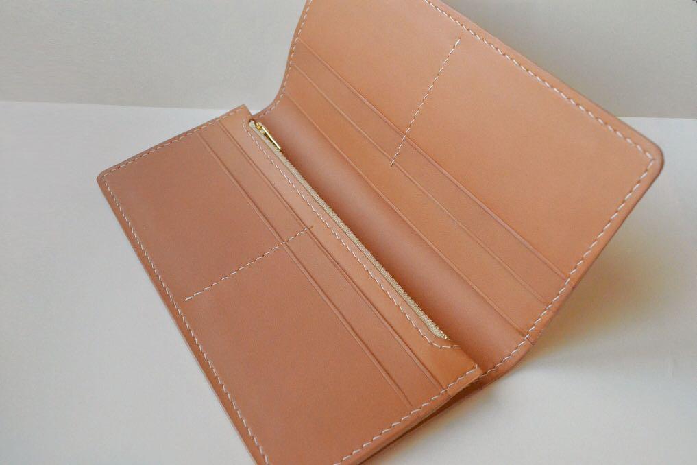 奶茶 長財布 手縫皮革長銀包植鞣革 手作 自家設計 手作產品 飾物 Carousell