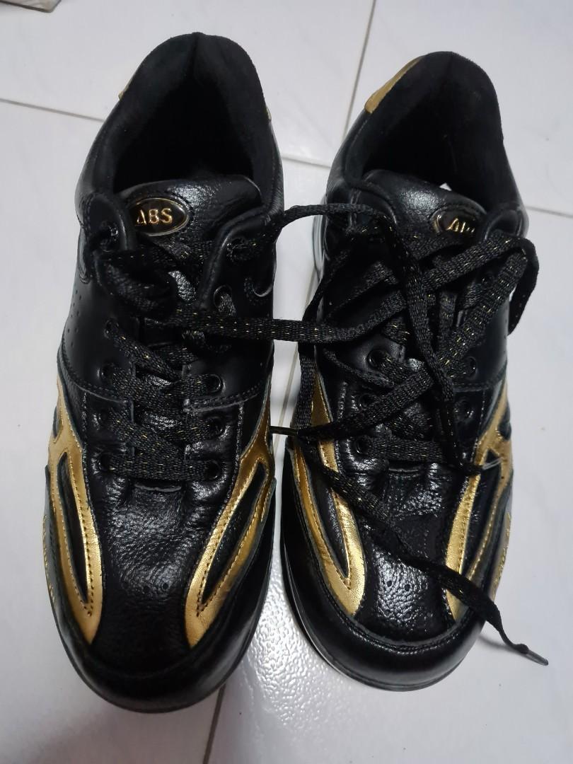 size 17 bowling shoes