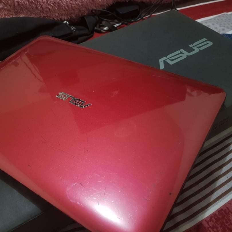 ASUS X455LA-WX497T (i3 5th Gen) (Category: Laptops & Notebooks) located in Mandaluyong City. Submitted by joyceee22 (Listing ID 1056770580, Image 2). Description: ASUS X455LA-WX497T notebook 35.6 cm (14") 1366 x 768 pixels 5th gen Intel® Core™ i3 4 GB DDR3L-SDRAM 500 GB HDD Windows 10 Home Red - Never been repaired - works perfectly fine - only use for school stuffs Specs: • Intel CORE i3-5000 mobile series • 500GB HARD DISK DRIVE • 4GB DDR3L-SDR