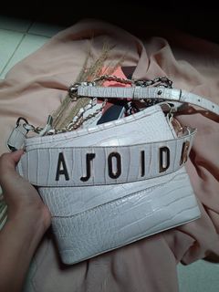 (Kategori: ) berada di . Dikirim oleh indahsgr (ID iklan 1056718278, Gambar 1). Deskripsi: .