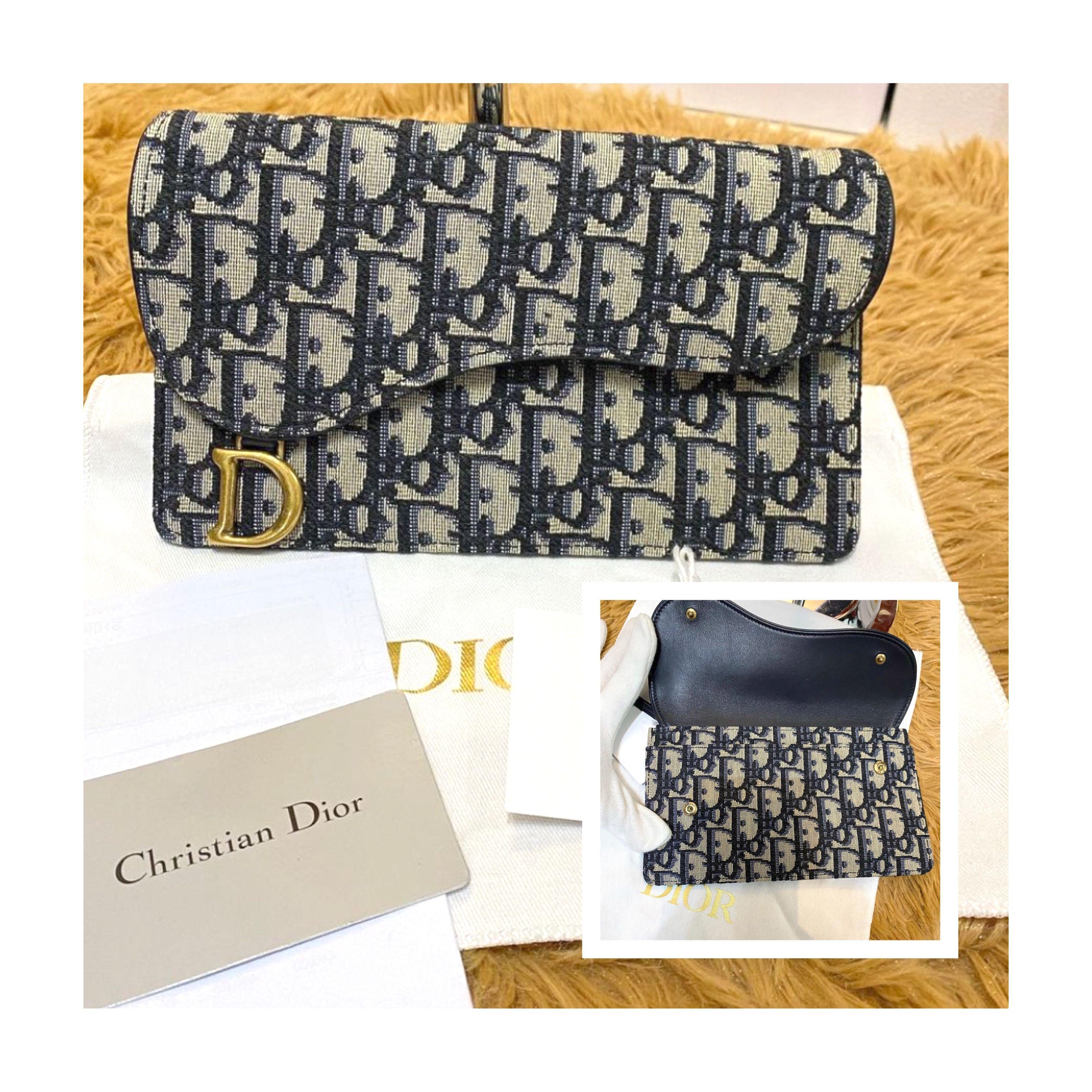 Saddle wallet on chain leather crossbody bag Dior Blue in Leather  21726428