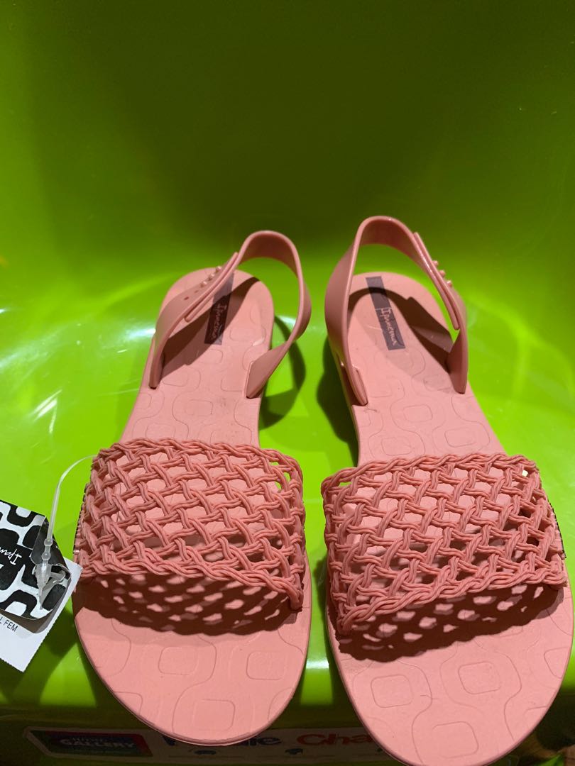 Ipanema slippers sales 2020