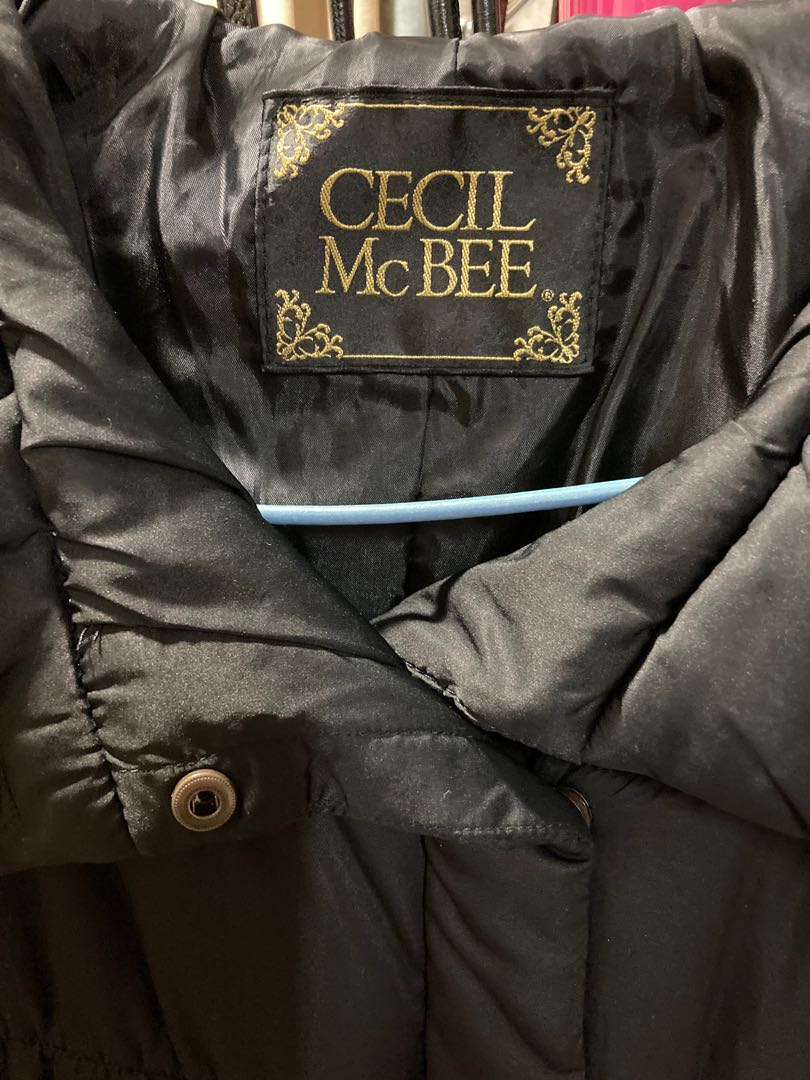 CECIL McBEE黑色羽絨外套, 她的時尚, 外套及戶外衣服在旋轉拍賣