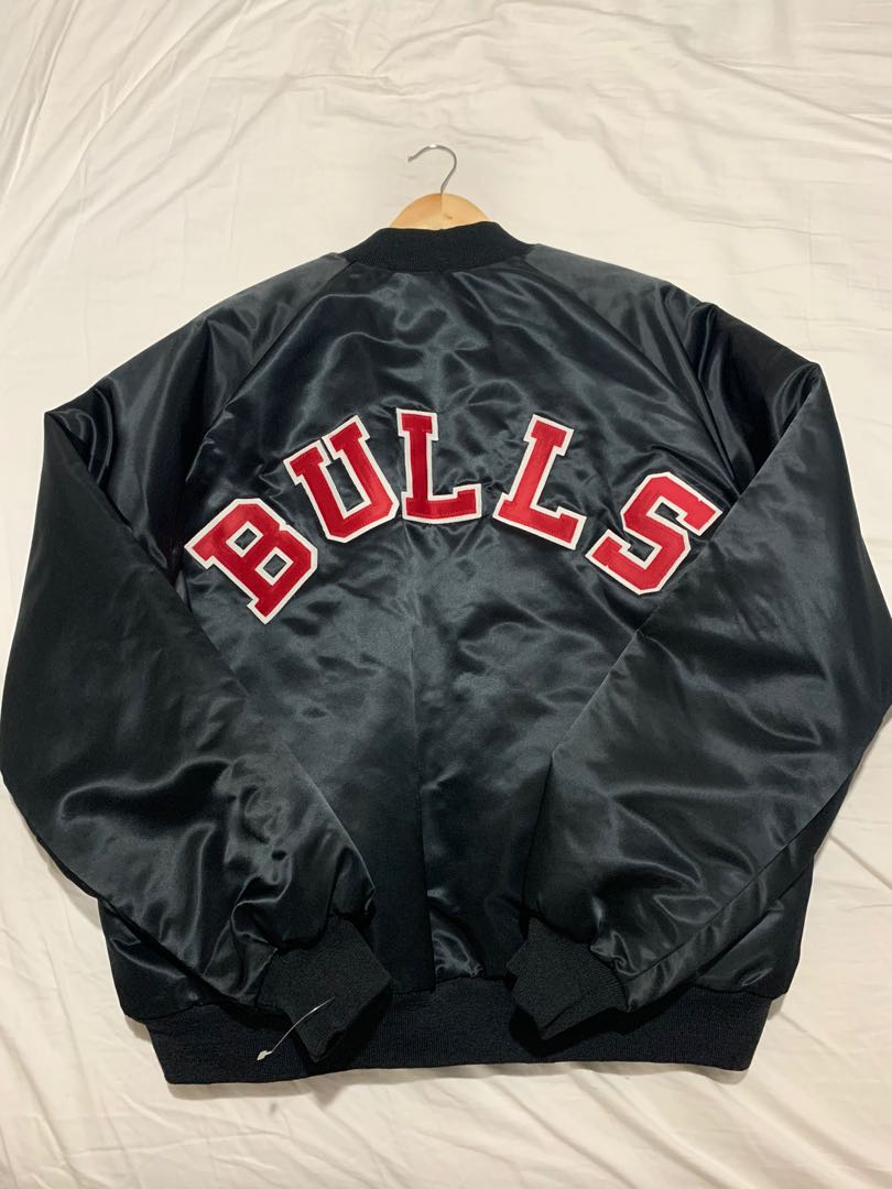 Chalk line Chicago Bulls Satin XL Men s Fashion Activewear on