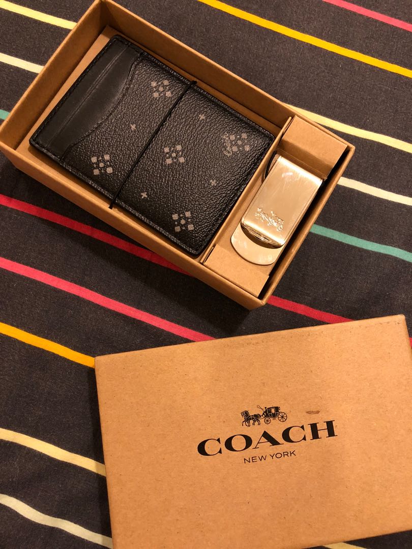 Coach Card Holder, Women's Fashion, Bags & Wallets, Wallets & Card