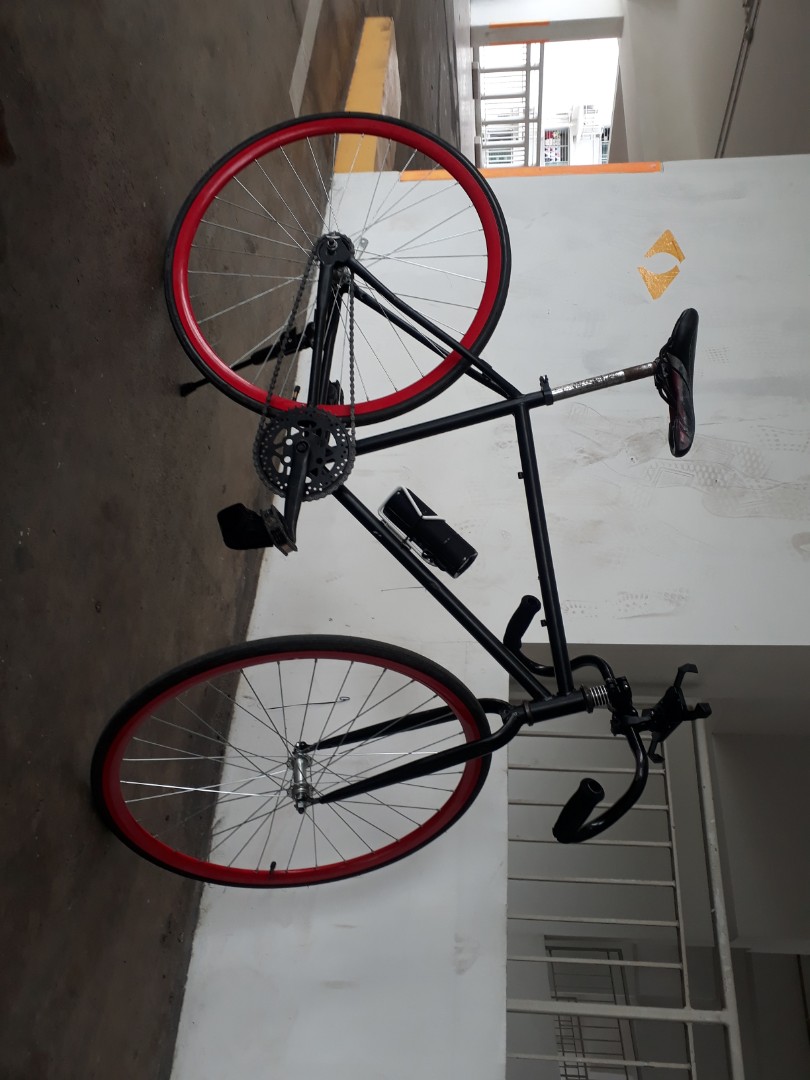 how to break on a fixie