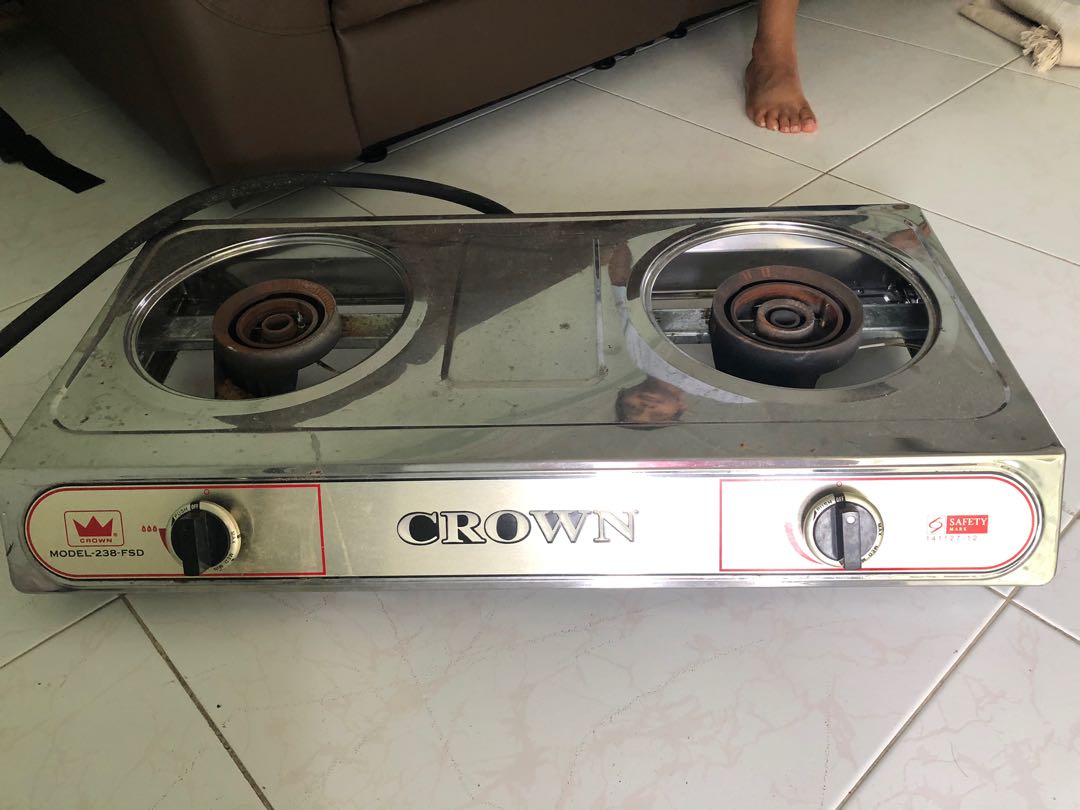 Crown table top gas cooker model 238FSD, Home Appliances, Kitchenware