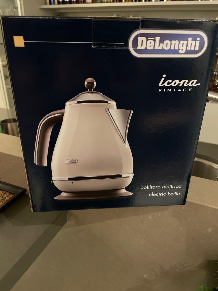 Delonghi Icona Vintage Kettle, Home Appliances, Kitchenware on Carousell