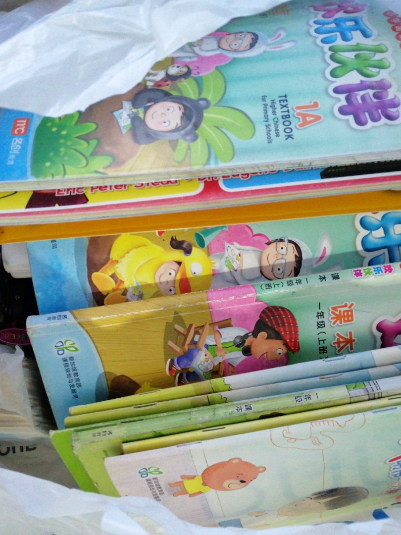 Free textbooks Pri 1 and 2, Hobbies & Toys, Books & Magazines ...
