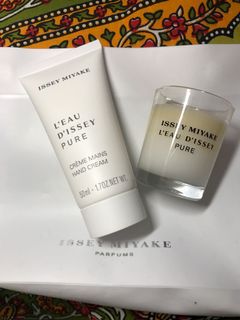 （分類：）位於 。 由 ruede6 提交（商品編號 1056785572，圖片 1）。簡介： 。