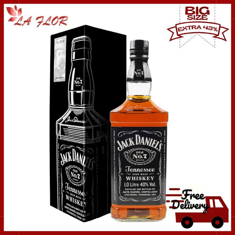 Jack Daniel S Black Label Tin Whisky 1liter 40 Food Drinks Beverages On Carousell