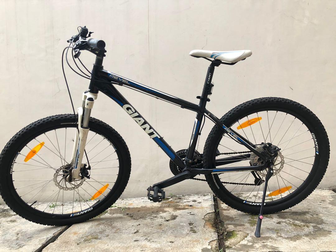 Jual second sepeda mtb giant revel size S nego Olah Raga Sepeda