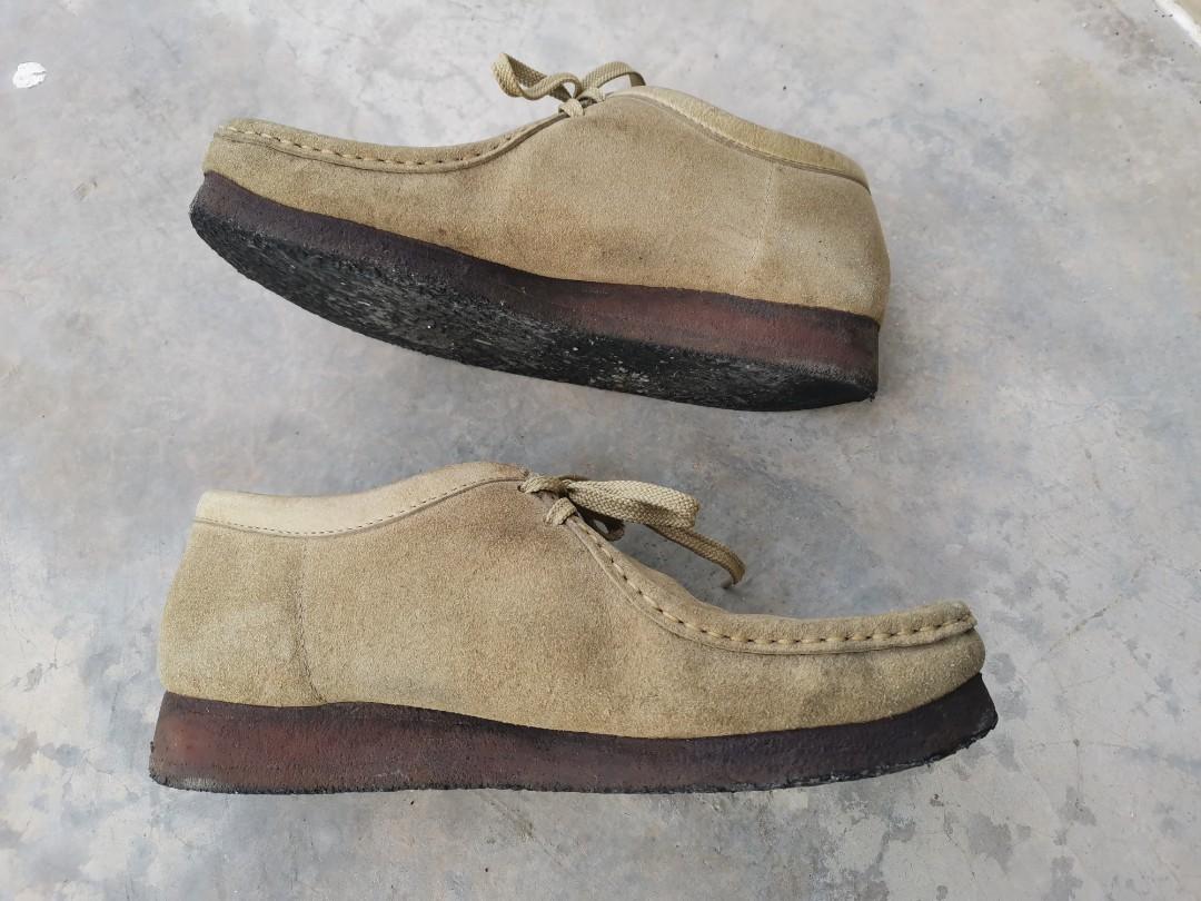 kasut clarks wallabees