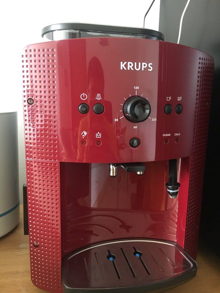 Krups coffee machine, TV & Home Appliances, Kitchen Appliances, Coffee