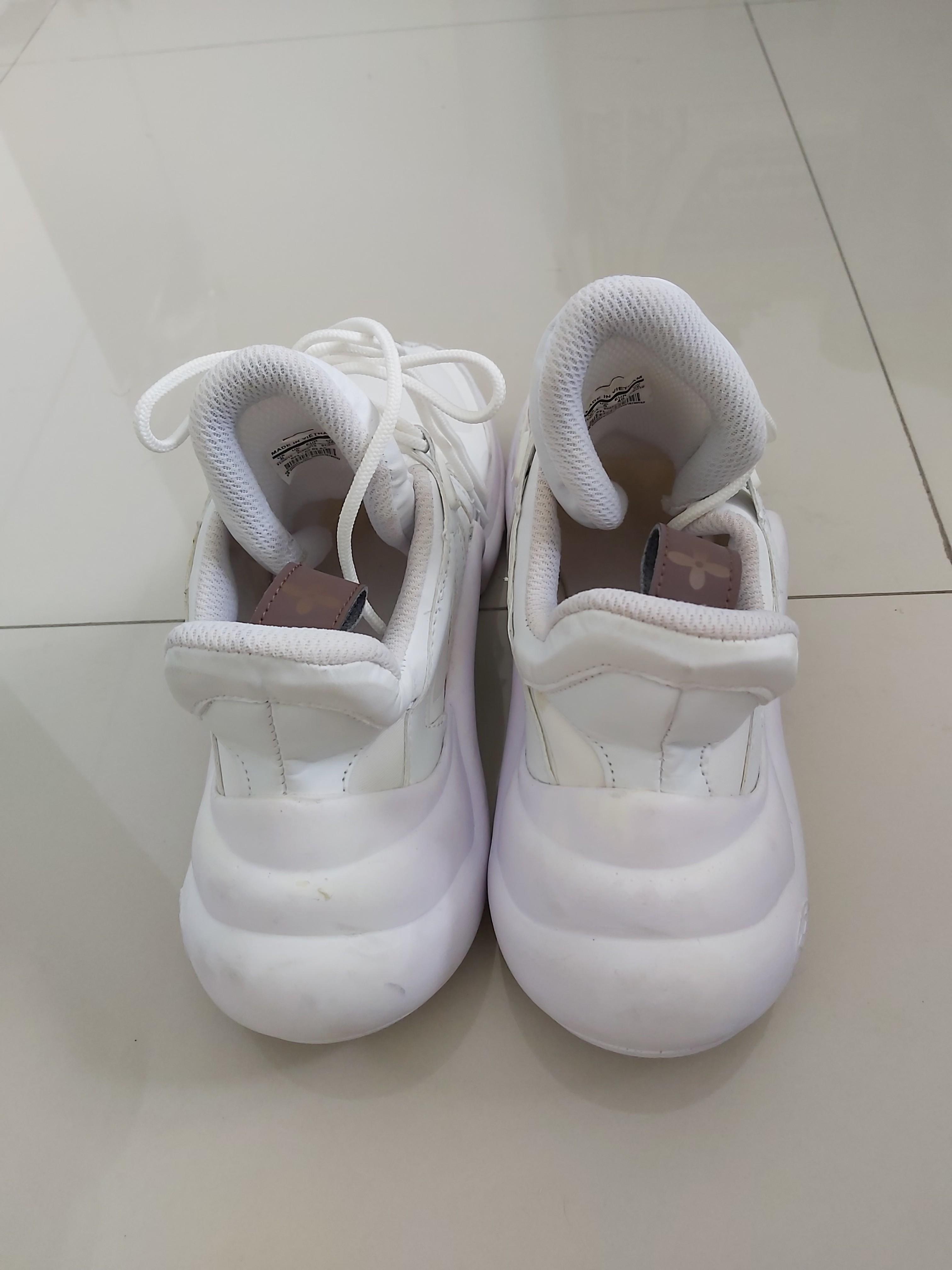 Louis vuitton discount ugly shoes