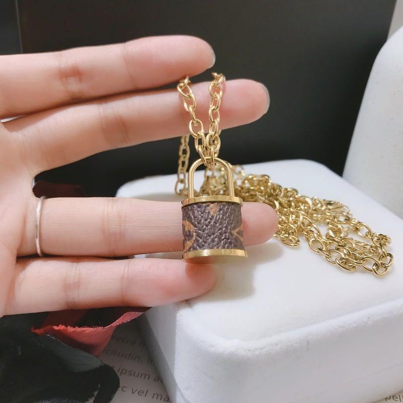 Louise Vuitton necklace (preorder) (Category: Luxury Accessories) located in Angeles City. Submitted by gogo.sparkle (Listing ID 1056745652, Image 1). Description: .