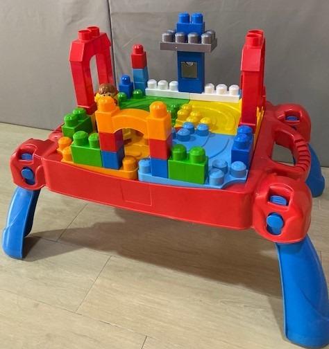 Mega blocks and mega blocks folder table (Category: Toys & Games) located in Kuala Lumpur. Submitted by sandra555 (Listing ID 1056746005, Image 1). Description: Still very new megablocks/mega blocks with foldable table. Everything still working Comes with a cute toy car Only self collect as item is very big .