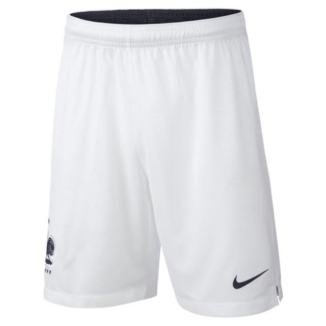 White nike football discount shorts