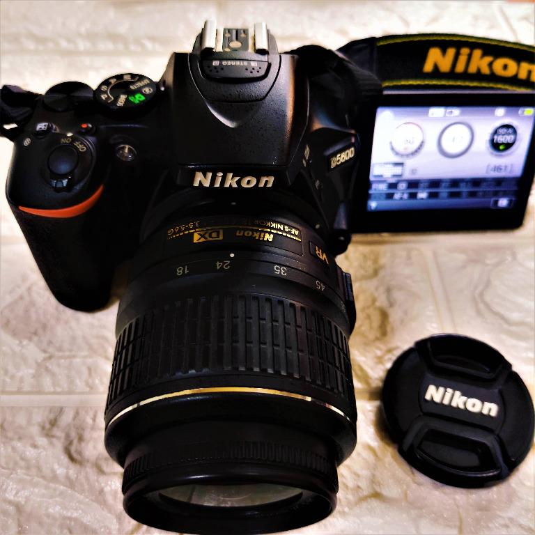 nikon d5600 dslr camera wifi touchscreen