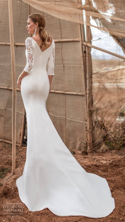 Long sleeve lace hotsell fishtail wedding dress