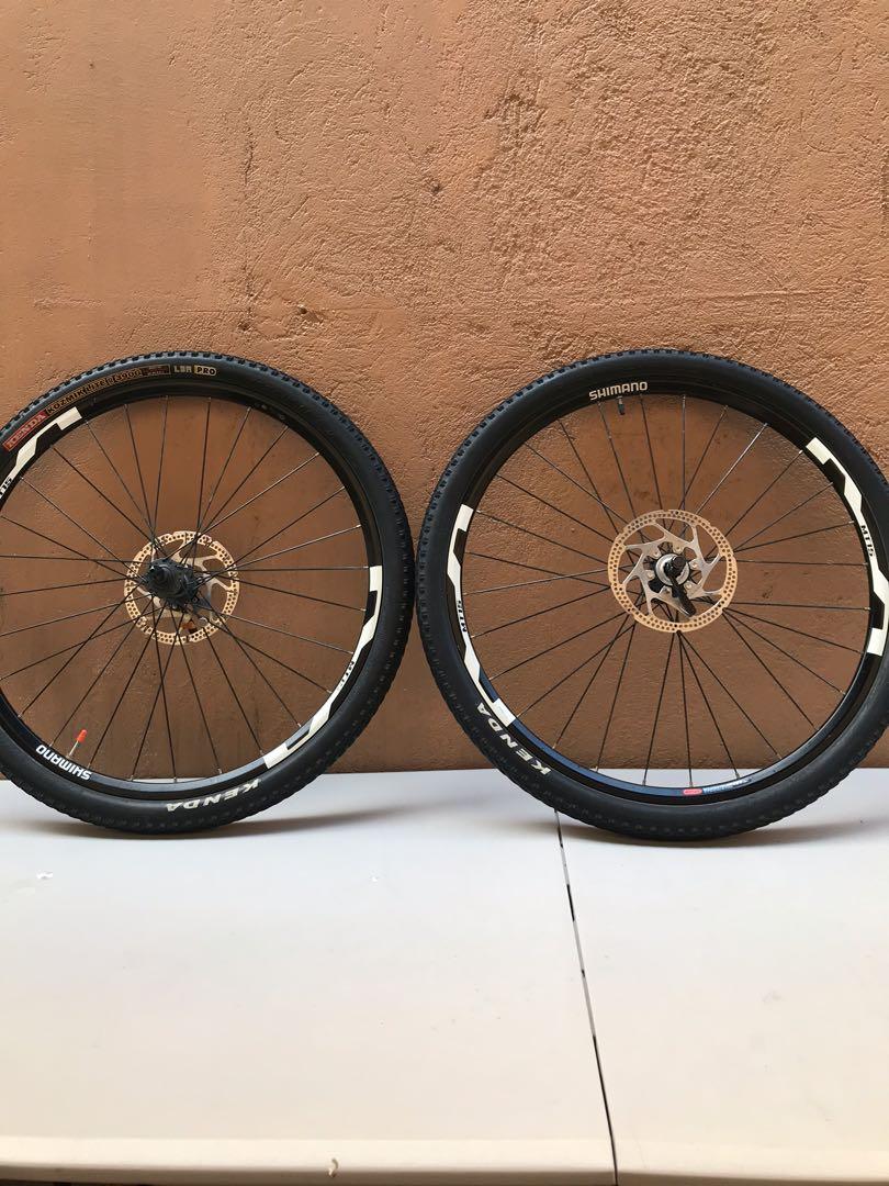 Shimano Mt15 26 wheelset