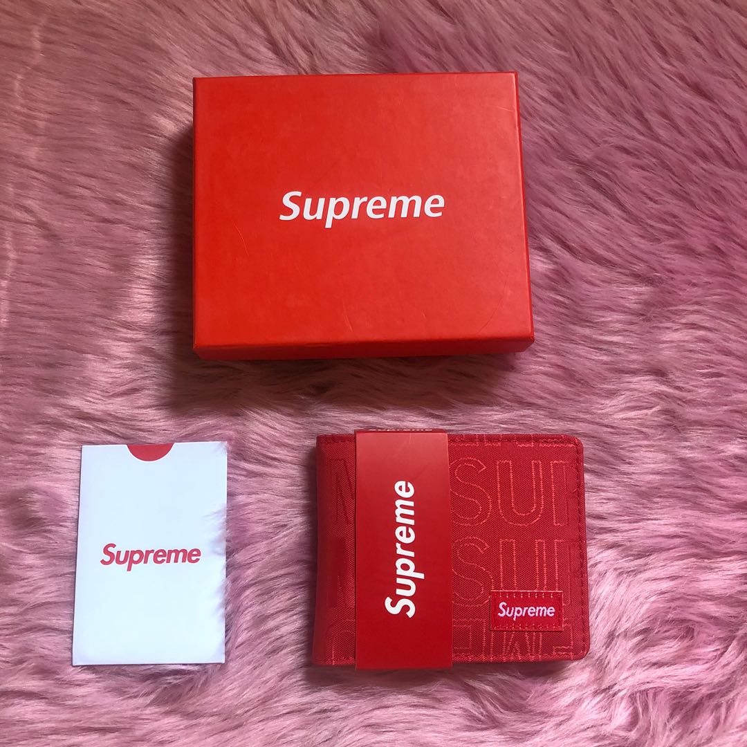 HIGH QUALITY SS19 SUPREME WALLET WITH BOX