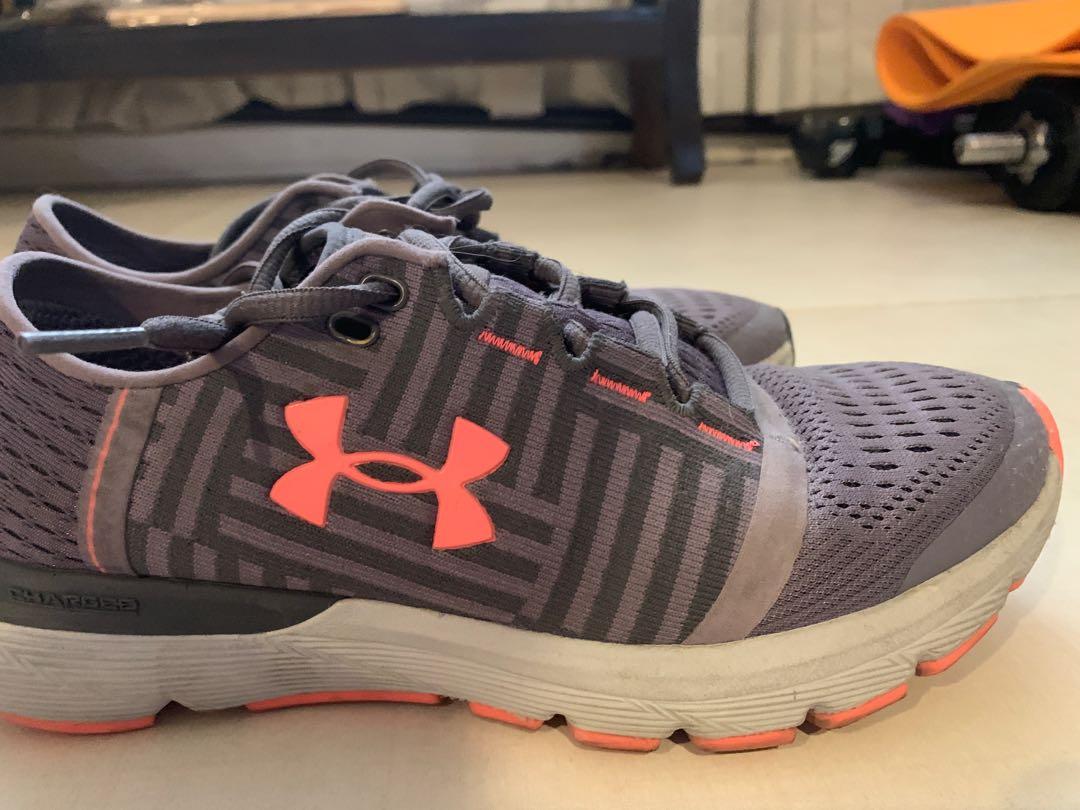 Speedform gemini charged hot sale