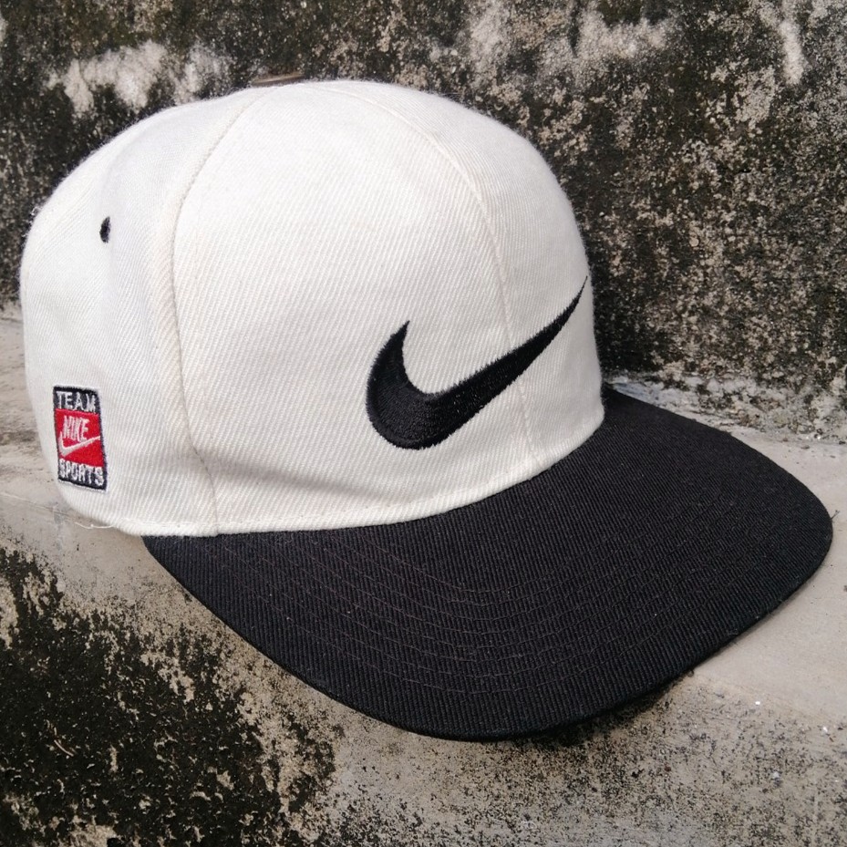 Vintage 90s Nike Swoosh Team Sports Snapback Cap Men s Fashion