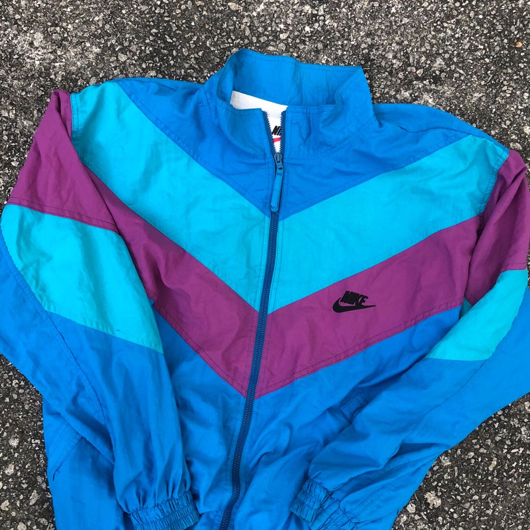 vintage nike windrunner