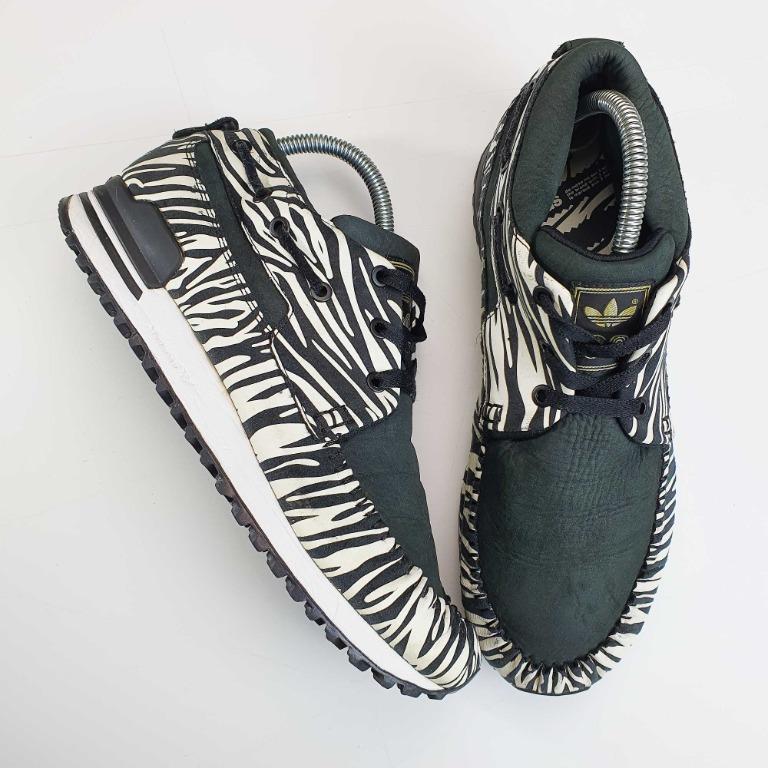 Adidas zx 700 zebra clearance