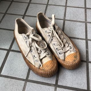 由 tiny_tiny_ (刊登 ID 1057044493，圖片 1) 提交，位於 的 (類別：)，說明：。