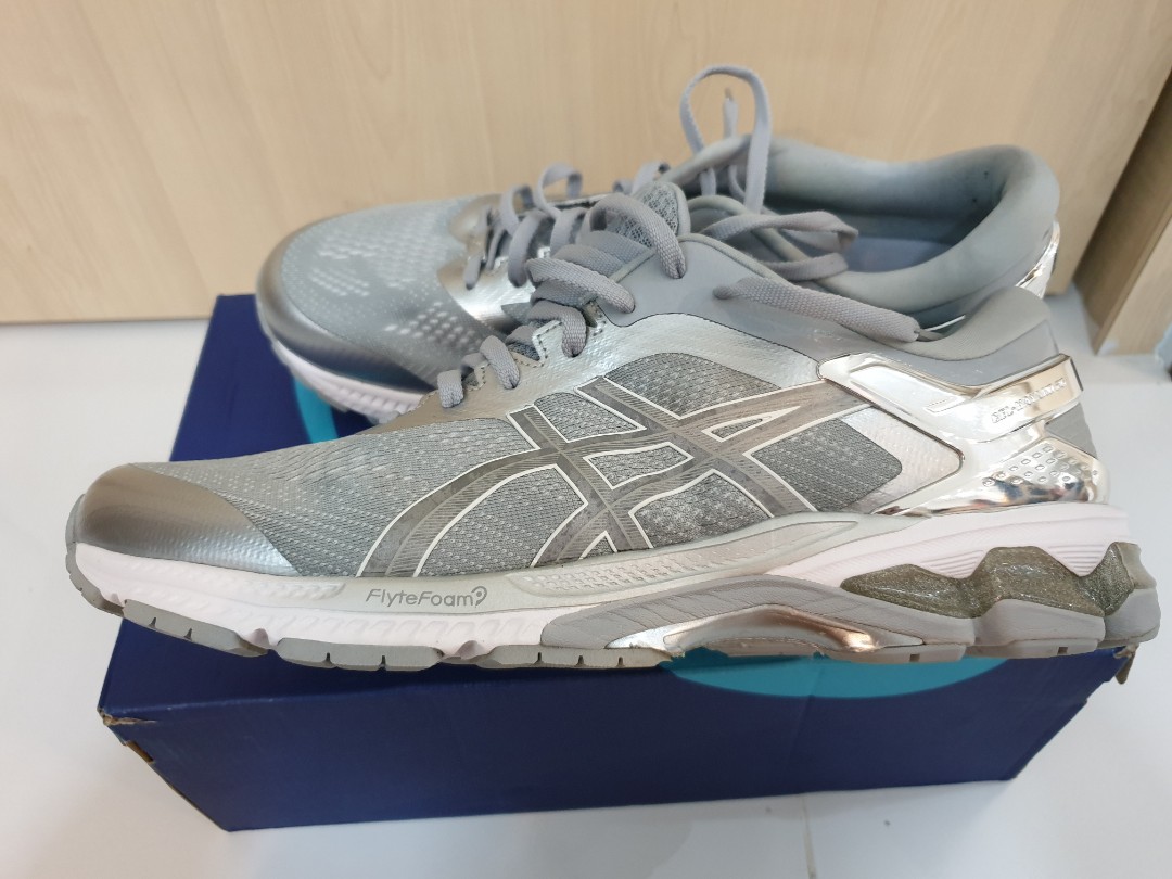 gel kayano 26 size 12