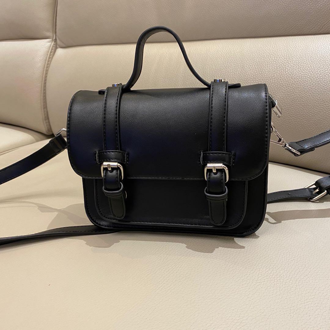 Brandy melville black store buckle bag