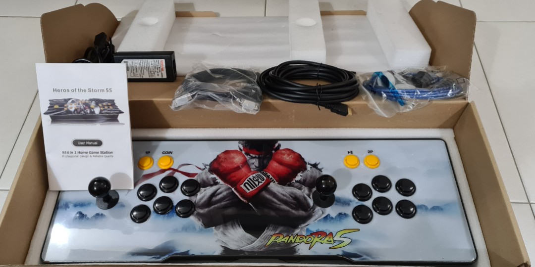 986 classic arcade games in 1 game station with UK plug, Hobbies & Toys