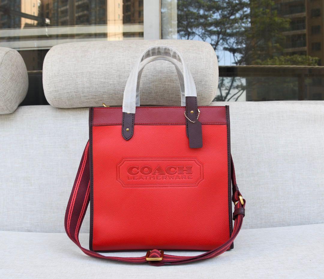 colorblock coach badge leather field tote 30