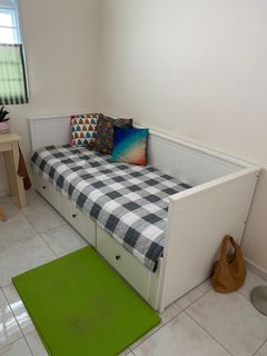 (Category: ) located in . Submitted by panda2579 (Listing ID 1057025428, Image 1). Description: .