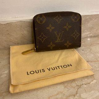 LOUIS VUITTON Romy Card Holder, Luxury, Bags & Wallets on Carousell