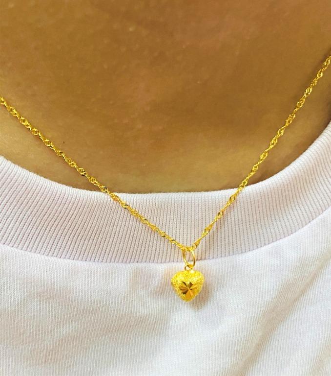 Gold pendant necklace with cheap picture