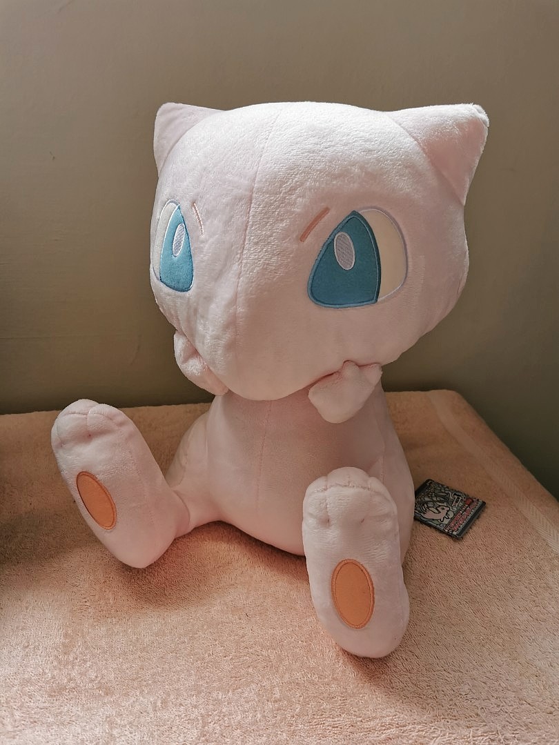 Big mew hotsell plush