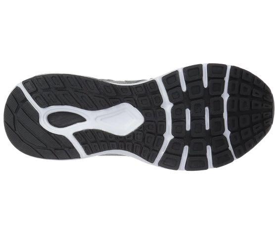 New Balance Running Shoe 560 V7 4E US7 