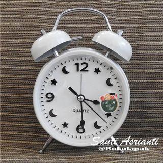 Night Light Vintage Bell Alarm Table Home Office Desktop Bed Room Time Quartz Clock