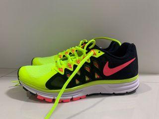 vomero 9 nike womens