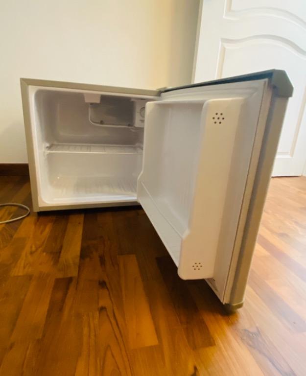 Panasonic Mini Bar Fridge (50L) NRAE51SH, TV & Home Appliances
